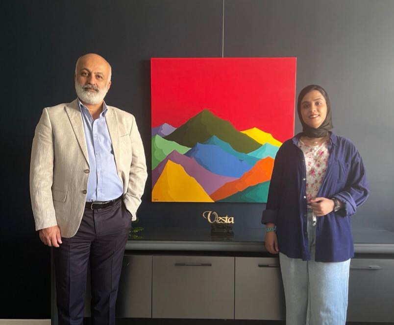 Hamidreza Shafiei Rezvan Yaraei Vesta Color