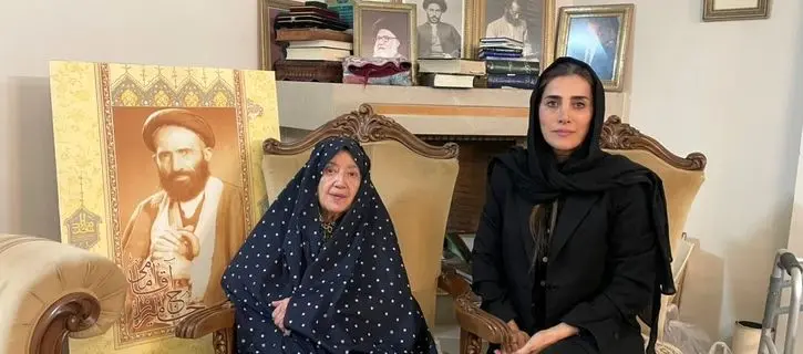 Mahboubeh Kazemi: The Middle East Must Recognize Zinat al-Sadat Emami —
The Third Vertex of the Triangle Formed by Monir Farmanfarmaian and Fakhr-al-Nisa’ Zeid