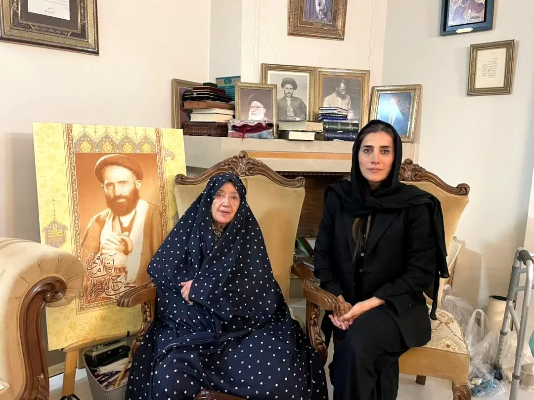 Mahboubeh Kazemi: The Middle East Must Recognize Zinat al-Sadat Emami —
The Third Vertex of the Triangle Formed by Monir Farmanfarmaian and Fakhr-al-Nisa’ Zeid