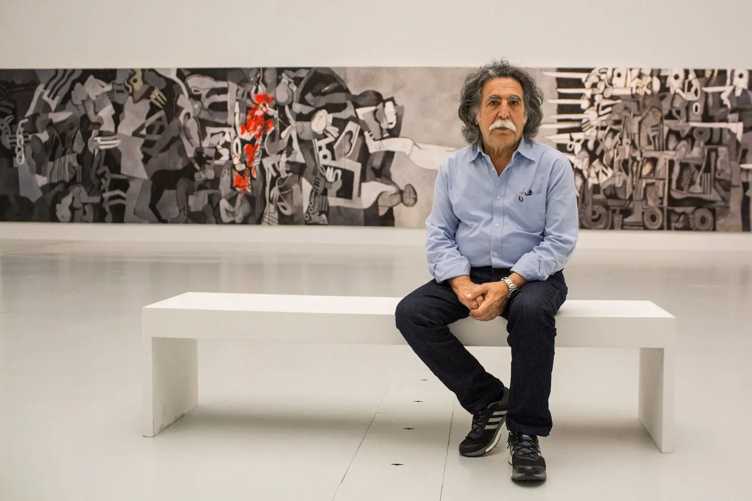 Dia Al Azzawi wins ‘Great Arab Minds’ award in literature and arts
