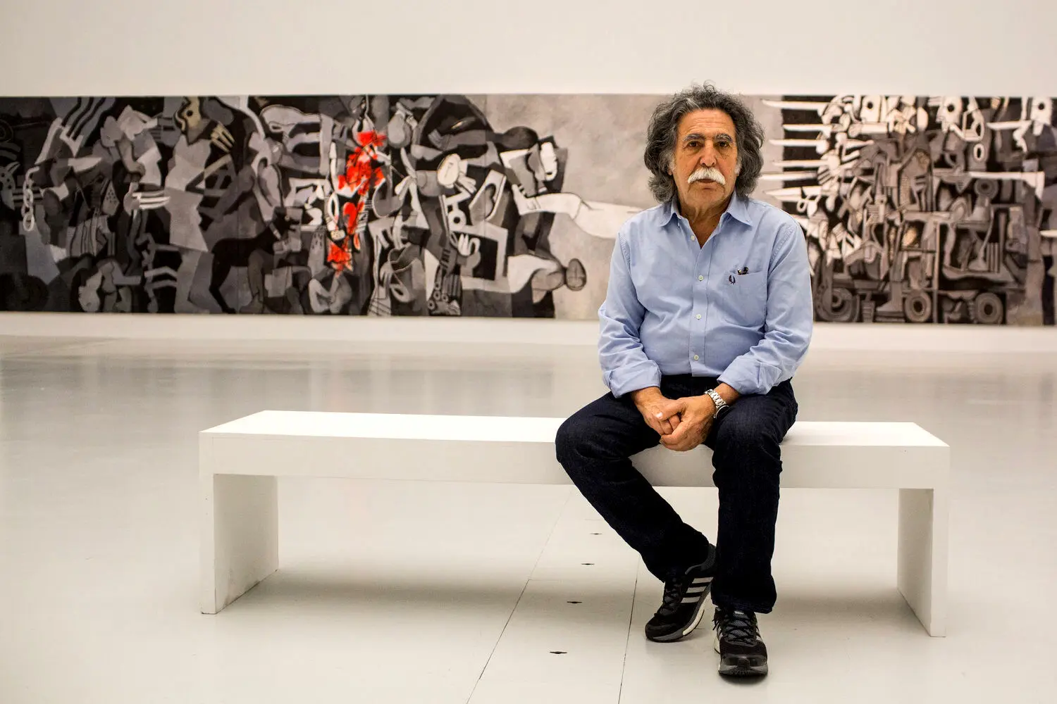 Dia Al Azzawi wins ‘Great Arab Minds’ award in literature and arts
