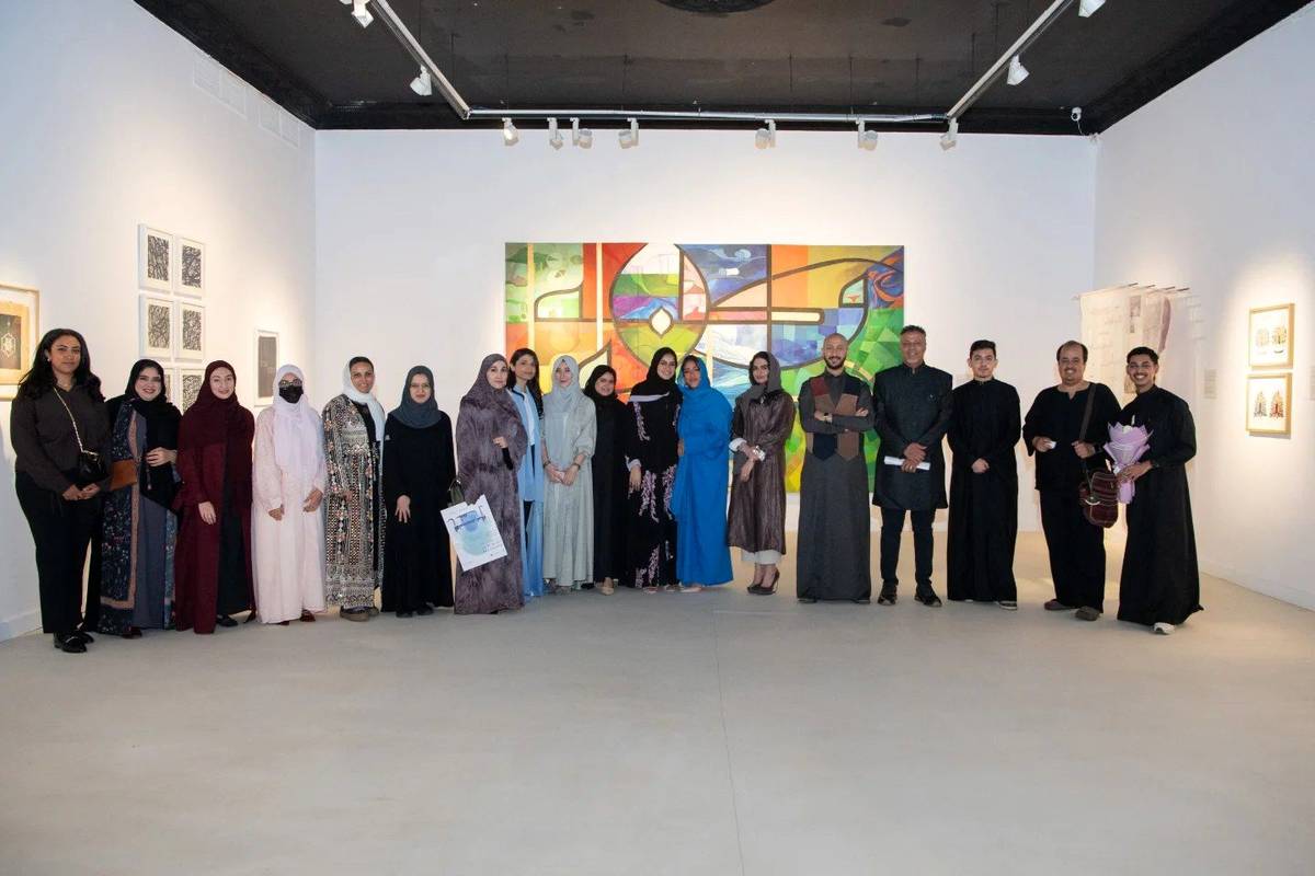 “Geometry of Beauty” at Hafez Gallery: 28 artists transform timeless patterns into art