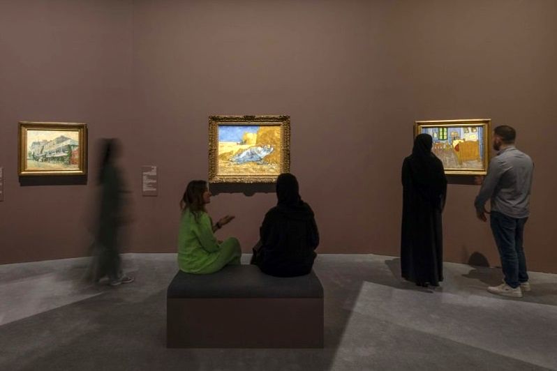 Van Gogh, Cézanne and other renowned artists at Louvre Abu Dhabi - Video