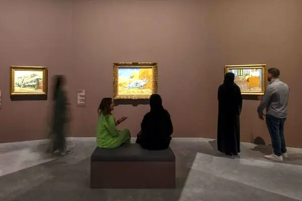 Van Gogh, Cézanne and other renowned artists at Louvre Abu Dhabi - Video