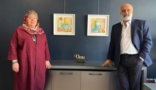 Hamidreza Shafiei on the Play of Form and Color in the Works of Farahnaz Hamedanizadeh