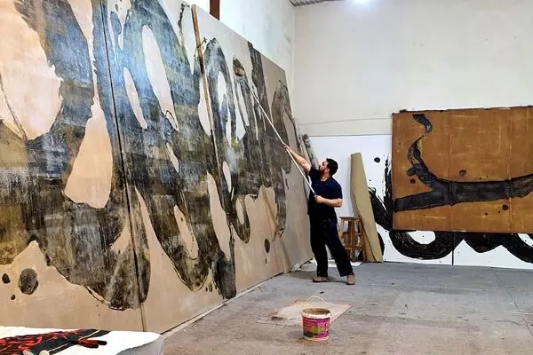 Salman Moghadasi and Horizons: Where Reason Yields to the Heart