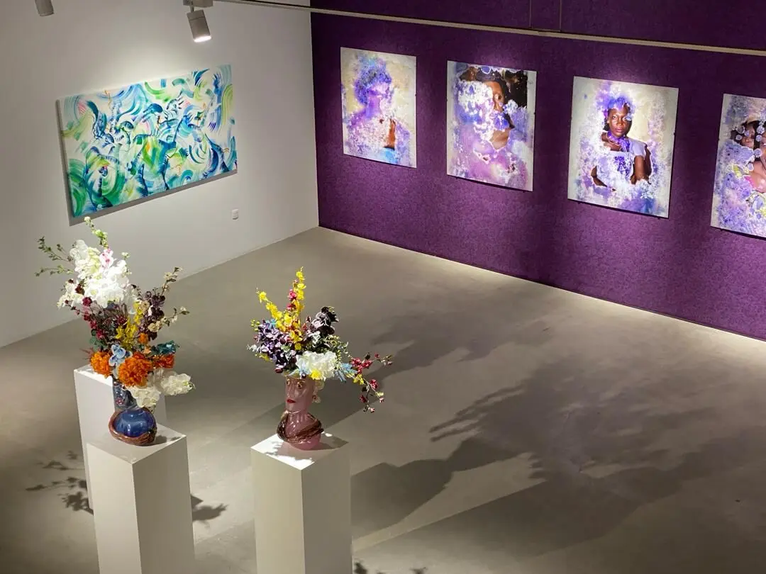 Efiɛ Gallery in Al Khayat Avenue Celebrates African Art 