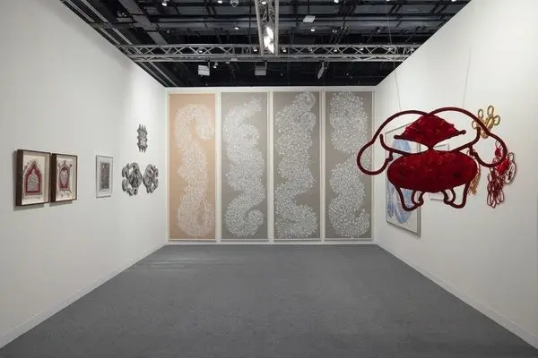 Hunna Art showcases works by Alymamah Rashed, Joud Fahmy, and Zayn Qahtani at Abu Dhabi Art 2025