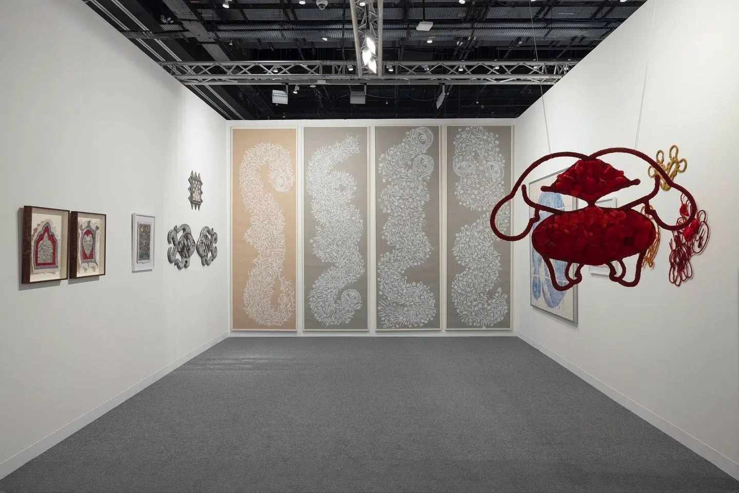 Hunna Art showcases works by Alymamah Rashed, Joud Fahmy, and Zayn Qahtani at Abu Dhabi Art 2025