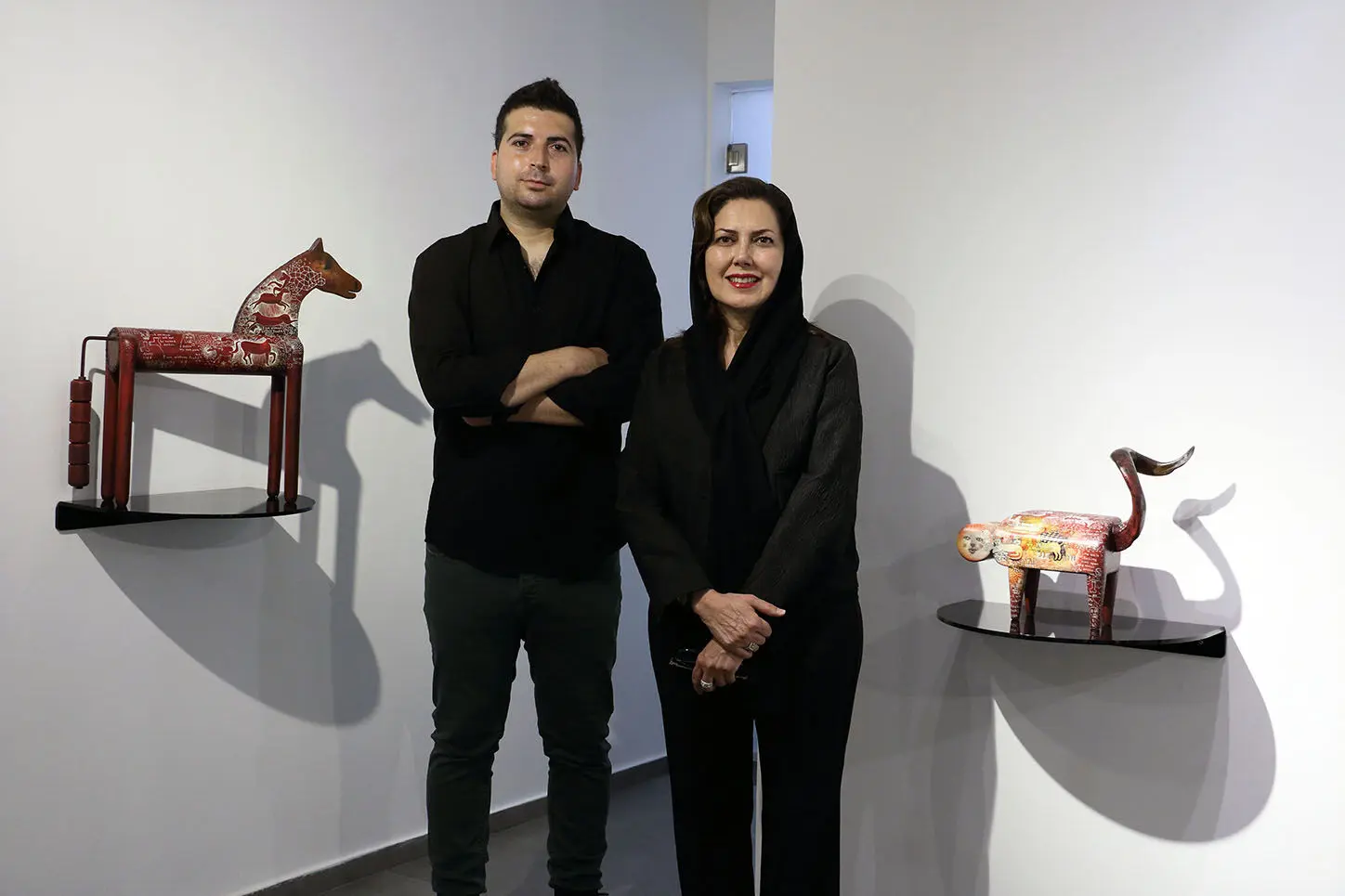 Mojdeh Gallery in Tehran Presents Ahad Ghadiri’s Hybrid Sculptures/ Photos 