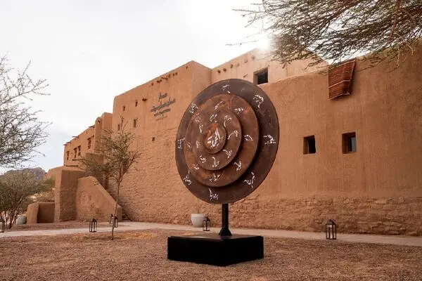 “Al Hawa” installation by Sheikha Khawla bint Ahmed bin Khalifa Al Suwaidi at Al Khatt Festival