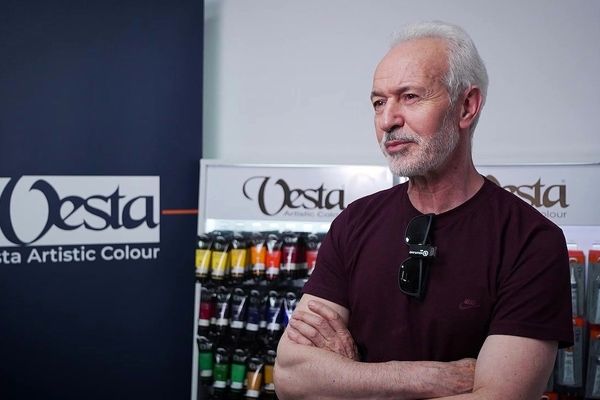 Rezvan Sadeghzadeh: Vesta Color Factory Is Excellent