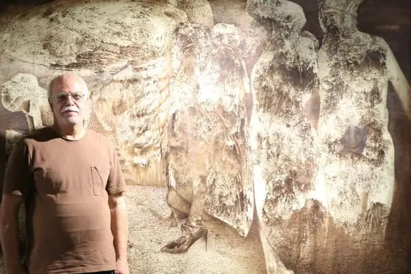 Majid Kamrani and In Zero Area: Where the Human Still Exists, but There Is No Space for Being /"Laloghlo" at MAAD Gallery