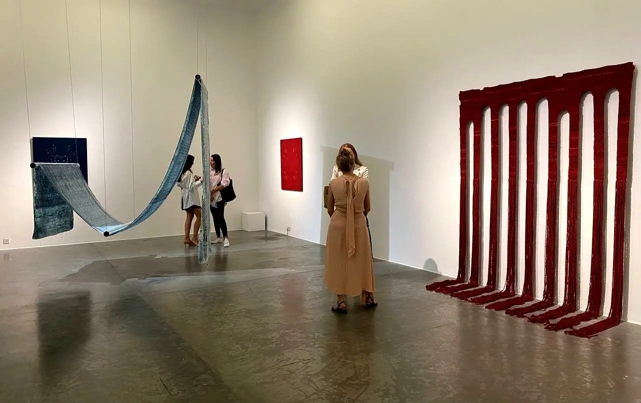 Contemporary Fiber Art Shines at Green Art Gallery Dubai 