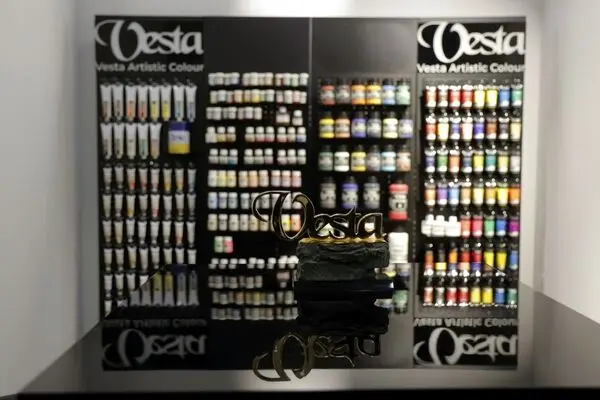 Vesta Color at the First Tehran Art Fair / Video