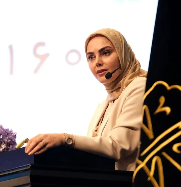 Zahra Mahmoudvand, Director of the National Auction : The Middle Eastern Female Artists Market Is Not Deserving