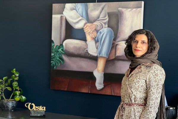 Maryam Darvish, “Women and Furnitures,” and Vesta Color
