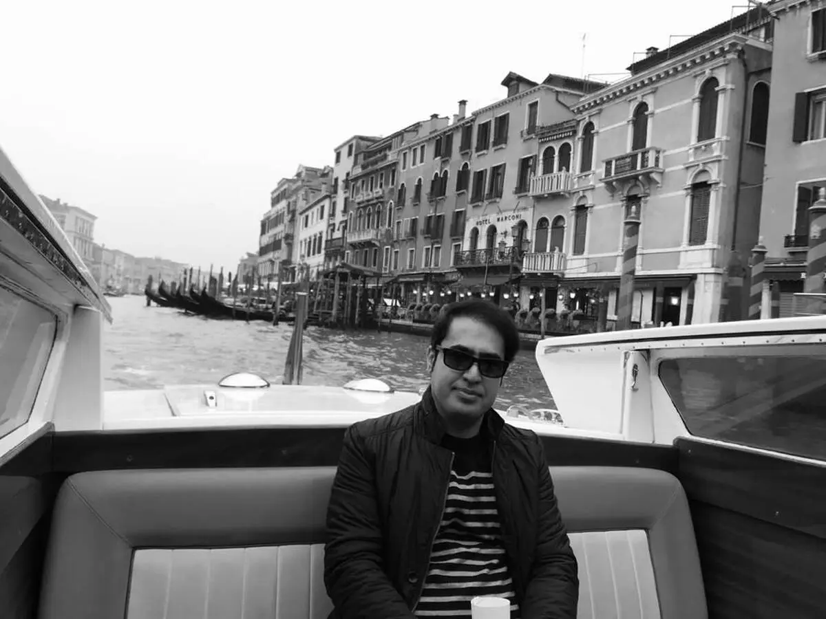 Seyedmohammad Omrany: Keep an Eye out for Living Middle Eastern Artists