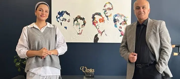 Fardokht Kiaeimehr's Painting of Identity; Hamidreza Shafiei