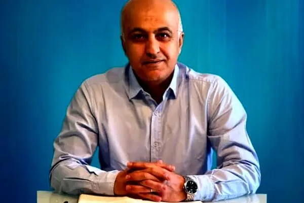 Art Collecting: From Cultural Preservation to Market Stabilization/ Hamidreza Shafiei