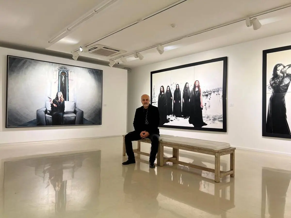 Hamidreza Shafiei and the Distinctive Women in the Paintings of Afshin Pirhashemi at Boom Gallery, Tehran