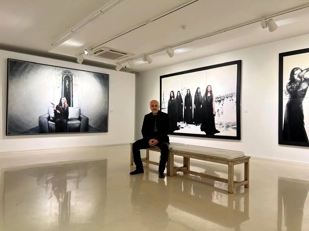 Hamidreza Shafiei and the Distinctive Women in the Paintings of Afshin Pirhashemi at Boom Gallery, Tehran