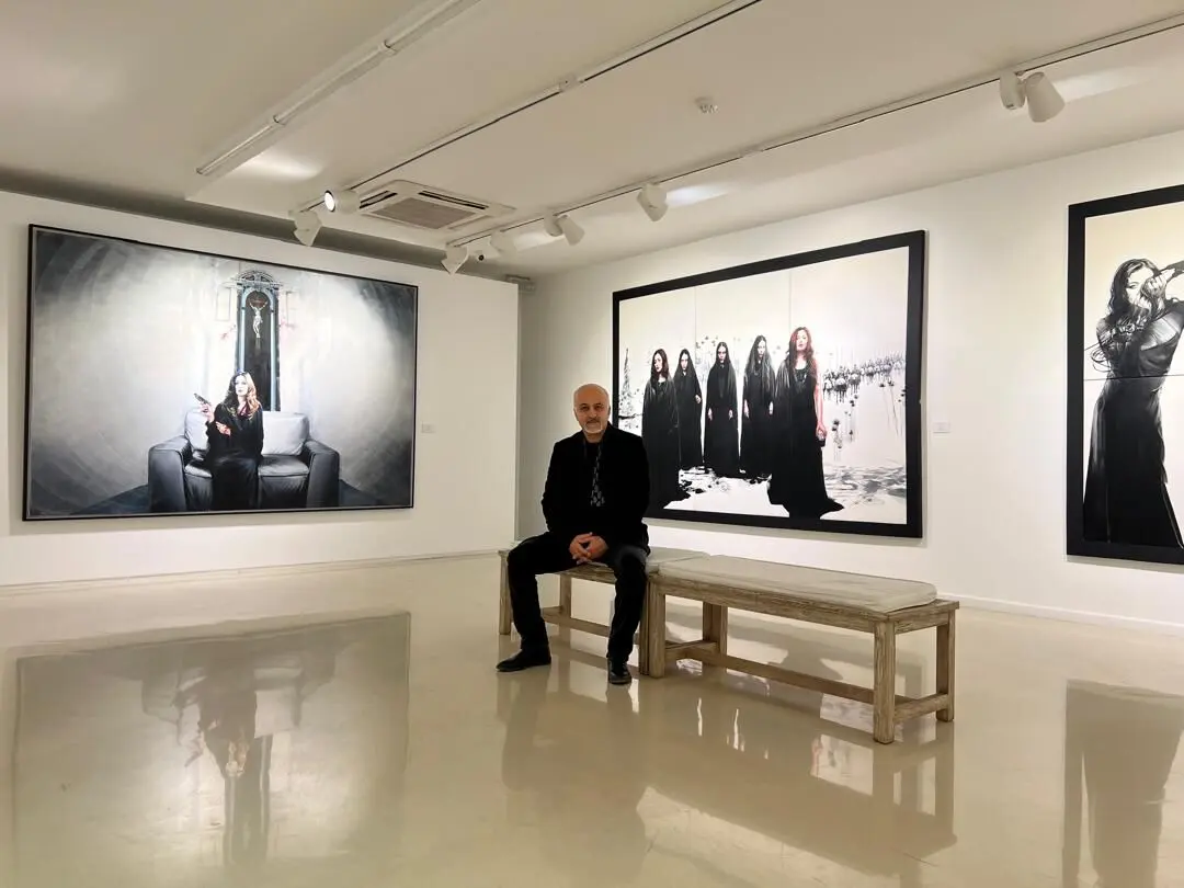 Hamidreza Shafiei and the Distinctive Women in the Paintings of Afshin Pirhashemi at Boom Gallery, Tehran