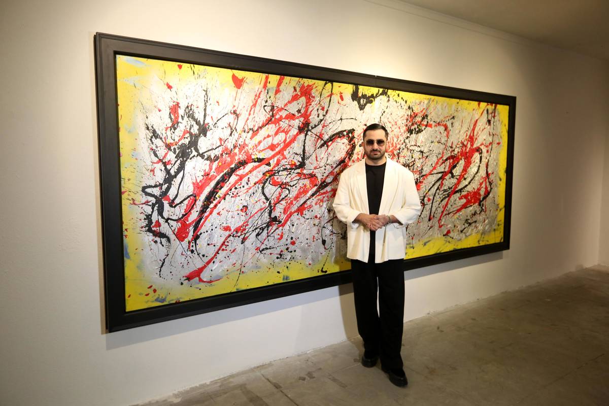 Figo Birjandian and the Red-and-Black Uproar in a Yellow Panorama