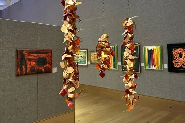 Bonhams London to Auction 99 Works from Eight Middle Eastern Countries / Exclusive Photos from the London Preview Exhibition